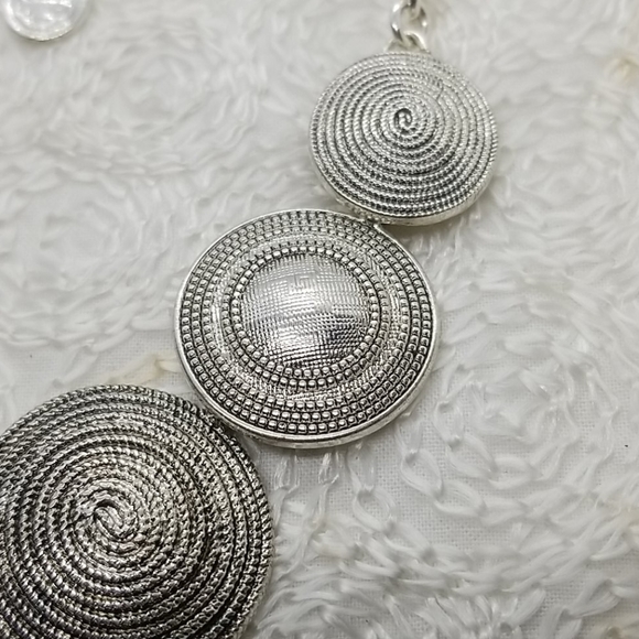 COPY - Dana Buchman Circle Bib Silver Necklace Earring - Picture 6 of 10